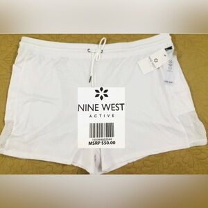 NEW..WOMEN 2X PLUS SIZE NINE WEST ACTIVE SHORTS